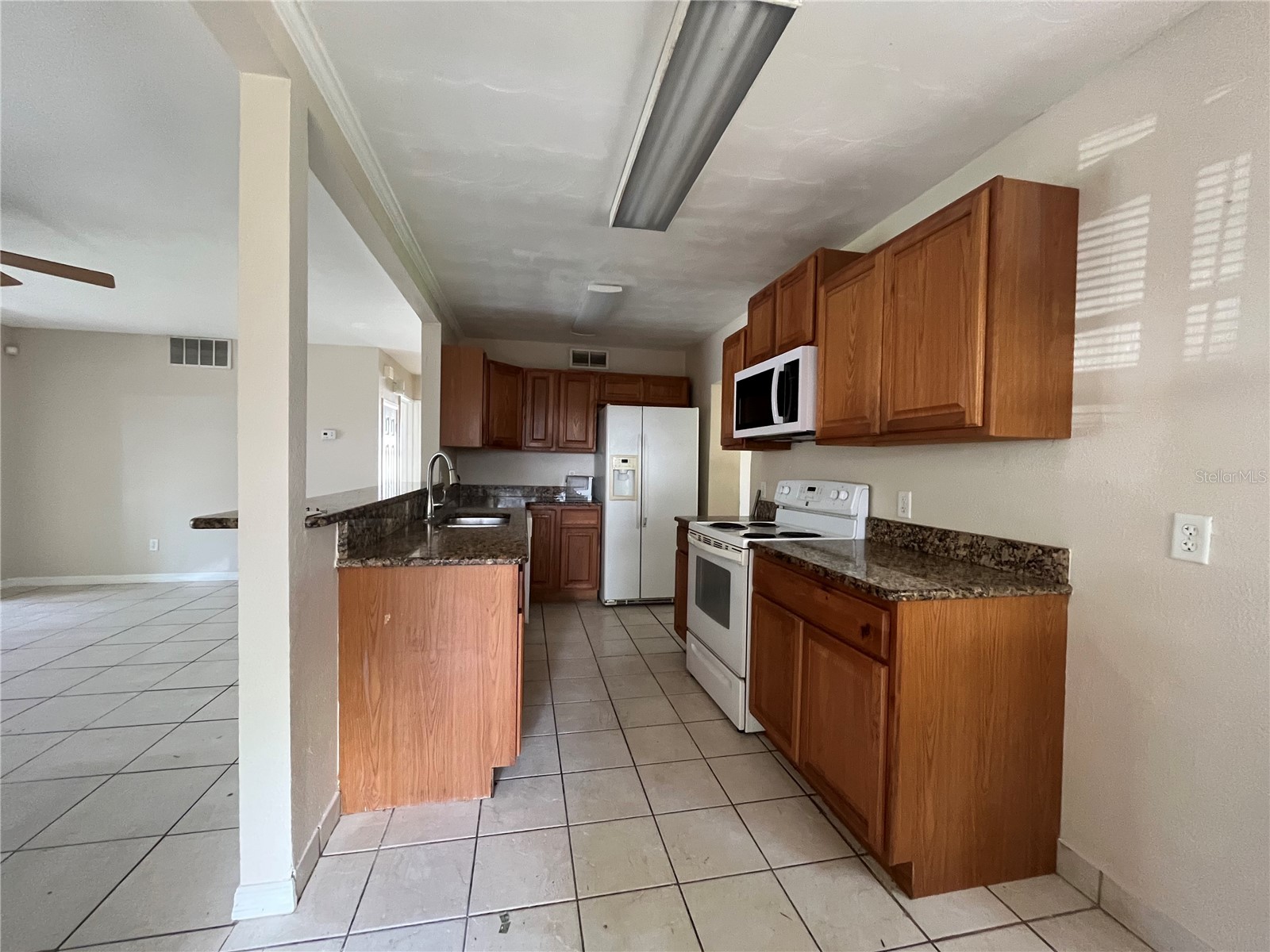 27 Lind Avenue Kissimmee FL 34744 S5145765 image2