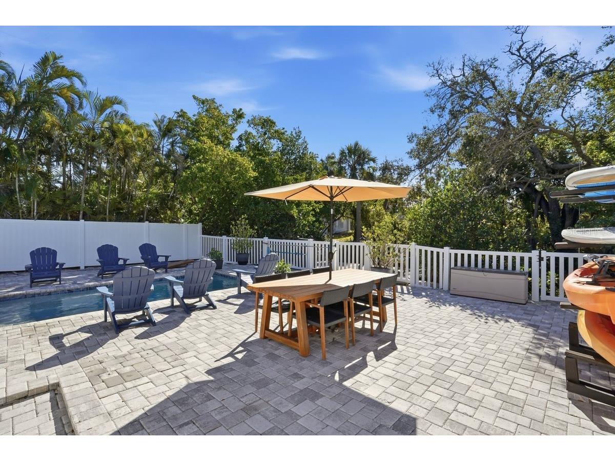 27 Michiana Drive Terra Ceia FL 34250 A4692730 image11