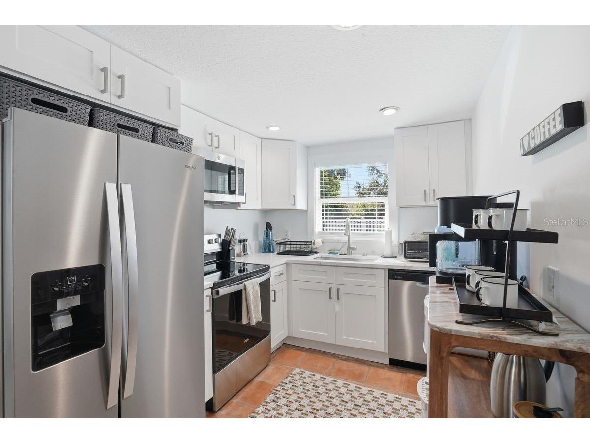 27 Michiana Drive Terra Ceia FL 34250 A4692730 image16