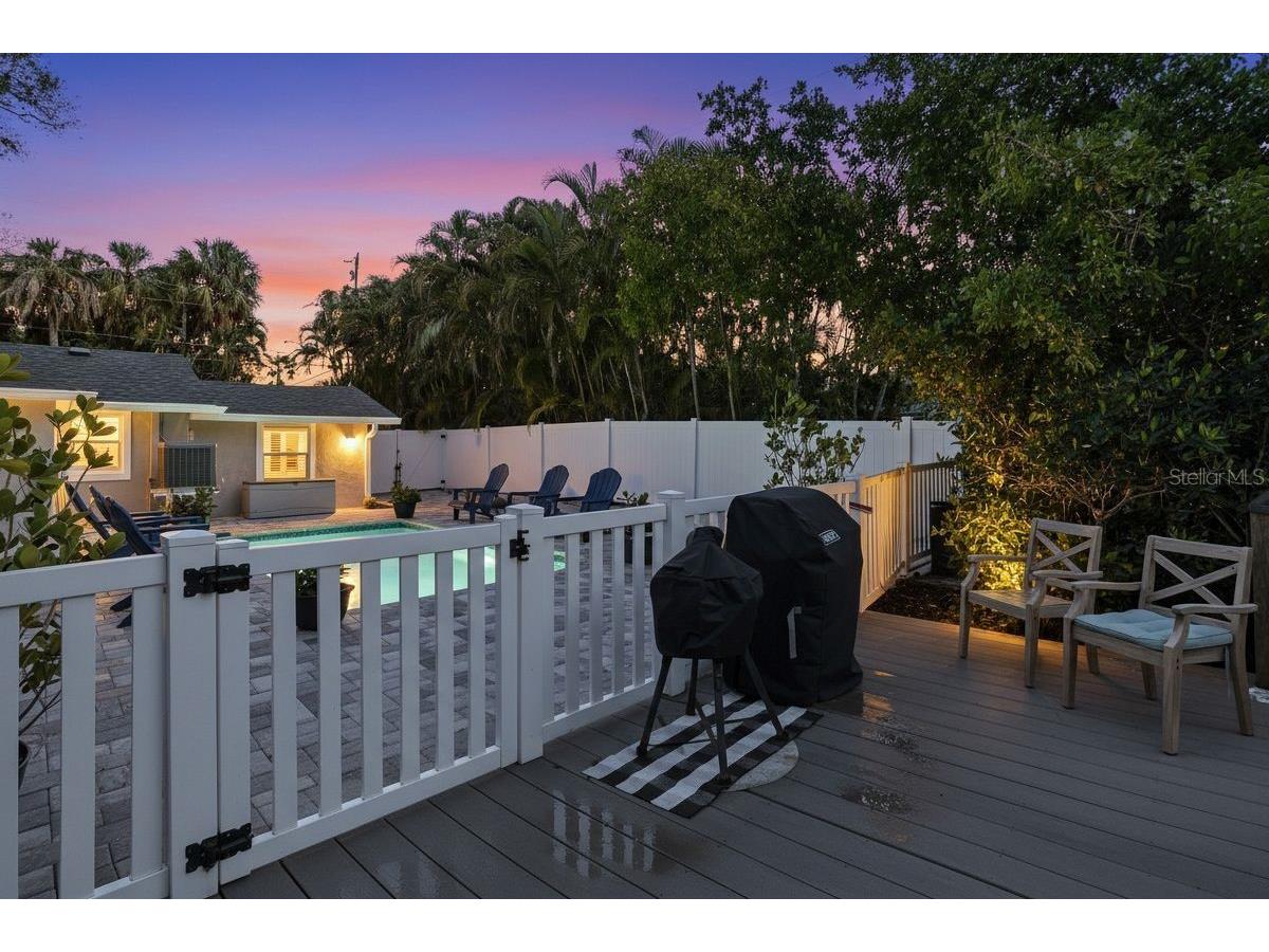 27 Michiana Drive Terra Ceia FL 34250 A4692730 image3