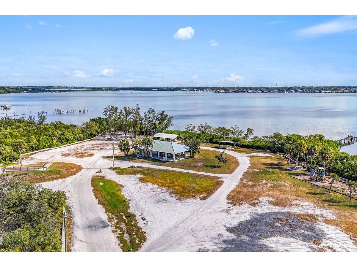 27 Michiana Drive Terra Ceia FL 34250 A4692730 image36