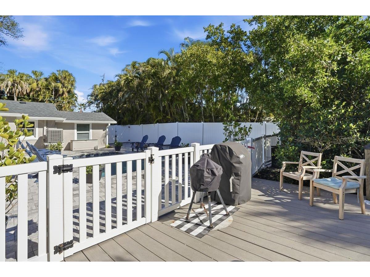 27 Michiana Drive Terra Ceia FL 34250 A4692730 image4