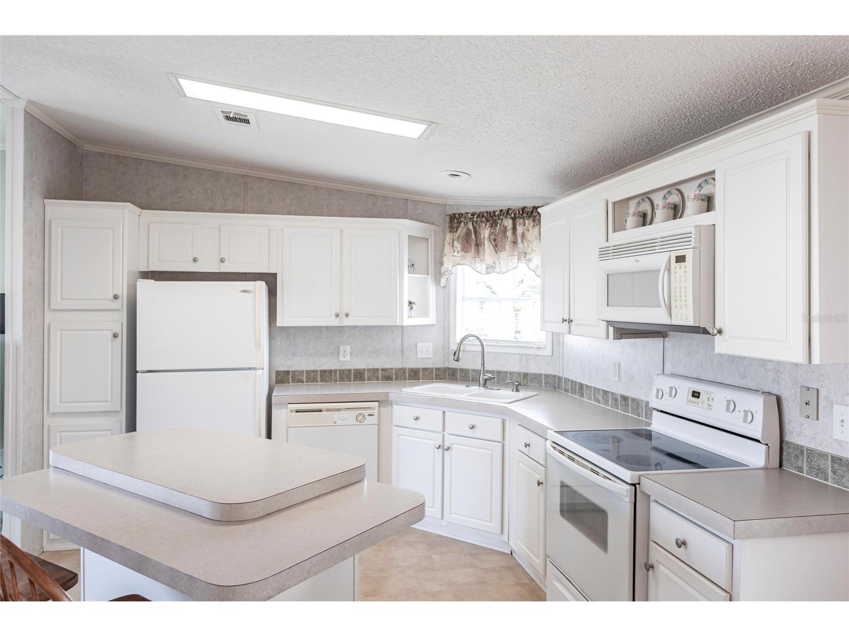 27 N Manatee Loop Punta Gorda FL 33950 C7520024 image11