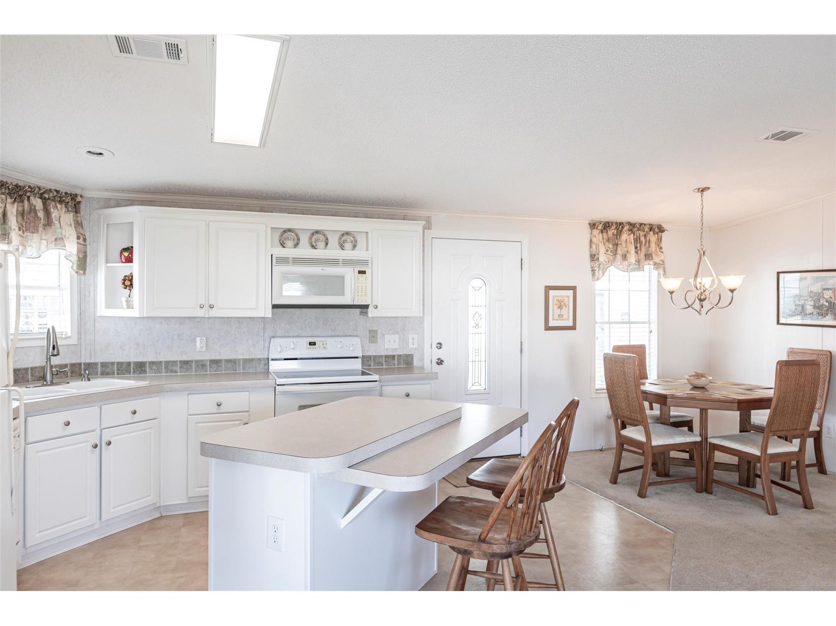 27 N Manatee Loop Punta Gorda FL 33950 C7520024 image12