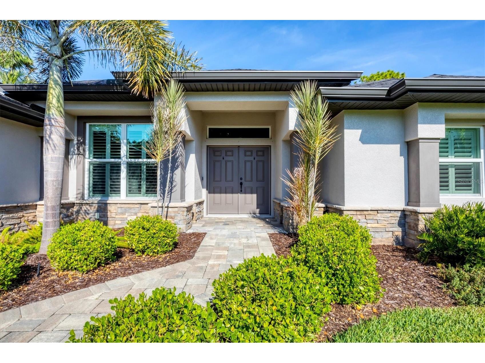 27 Par View Place Rotonda West FL 33947 D6144383 image1