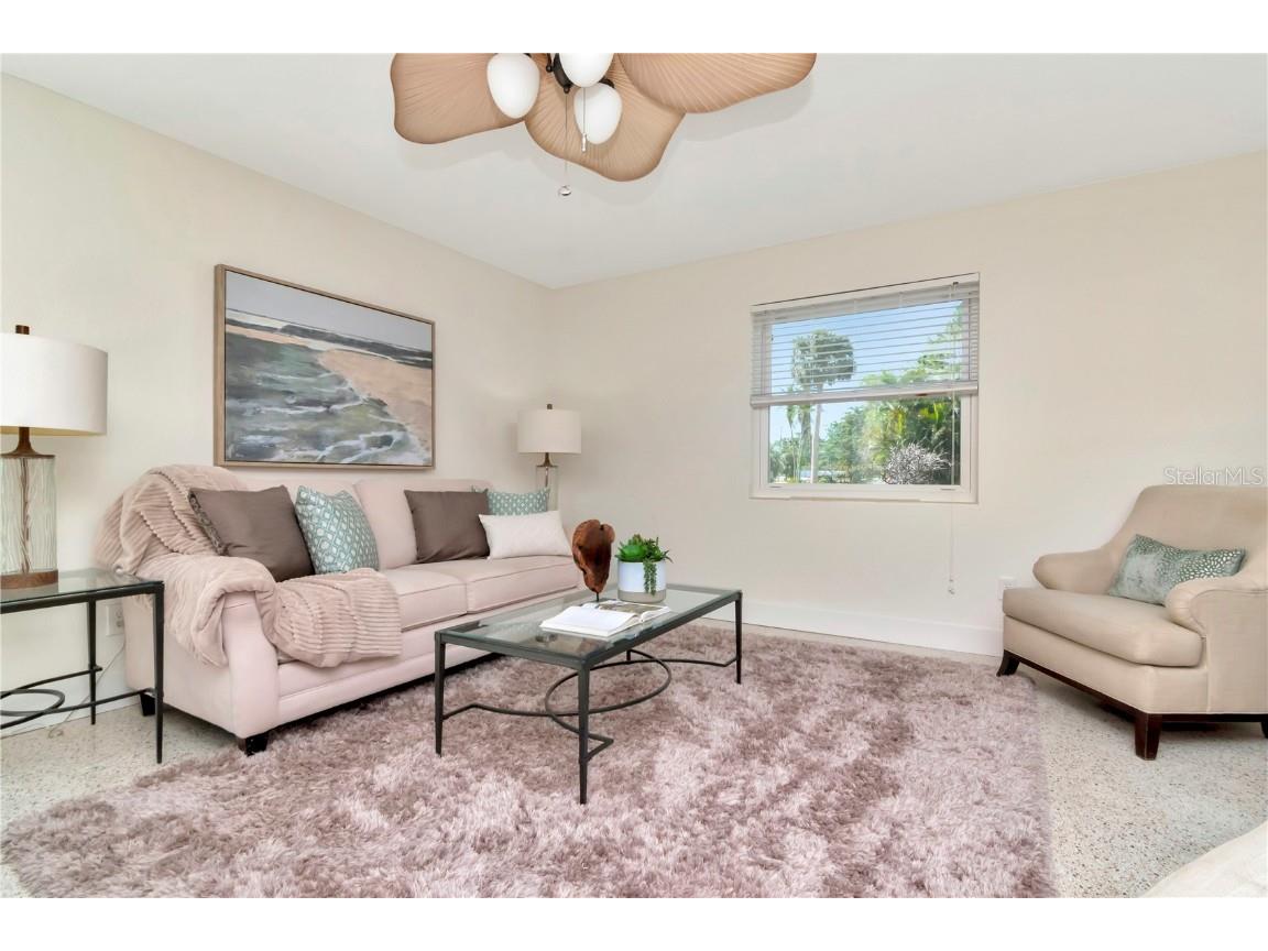 27 Park Avenue Tarpon Springs FL 34689 TB8433293 image14