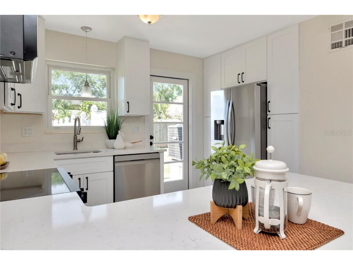 27 Park Avenue Tarpon Springs FL 34689 TB8433293 image29