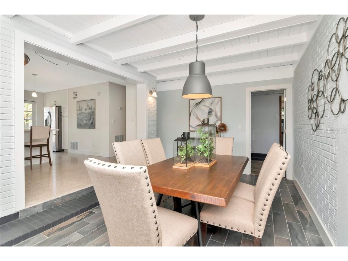 27 Park Avenue Tarpon Springs FL 34689 TB8433293 image33