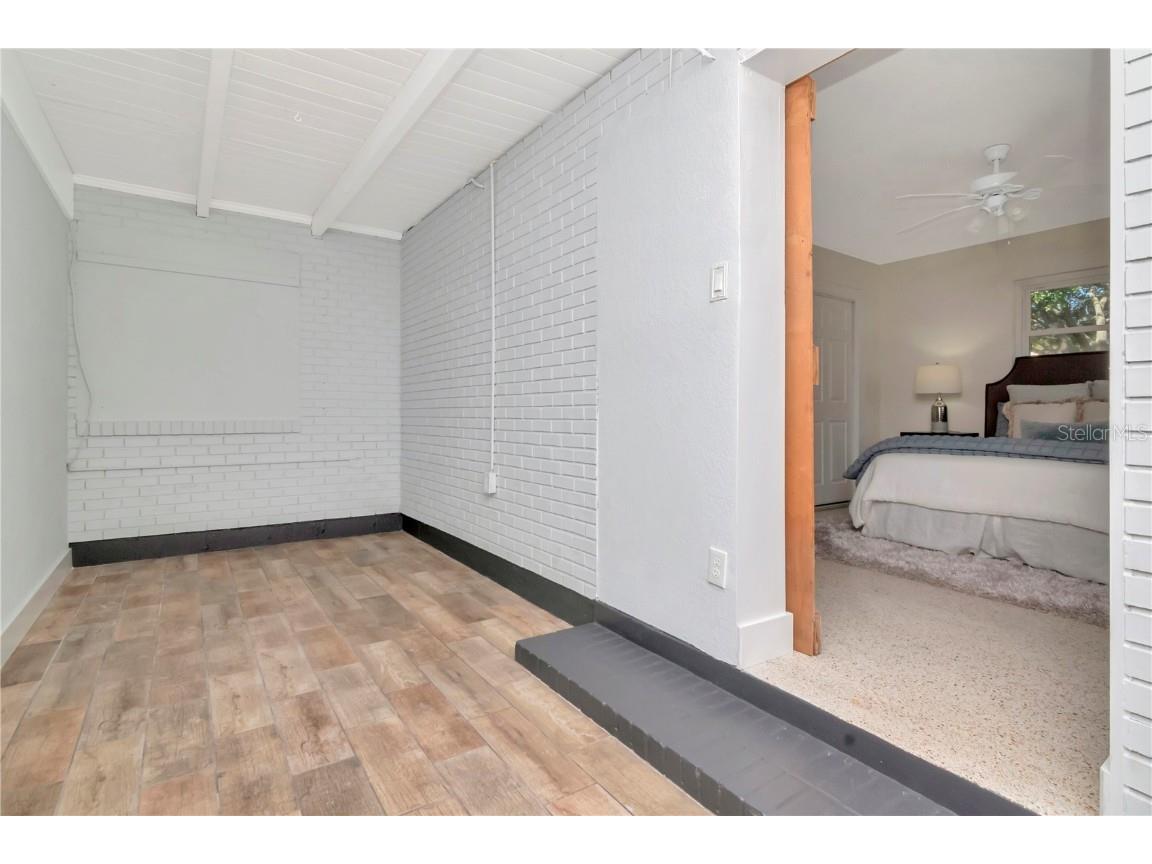 27 Park Avenue Tarpon Springs FL 34689 TB8433293 image41