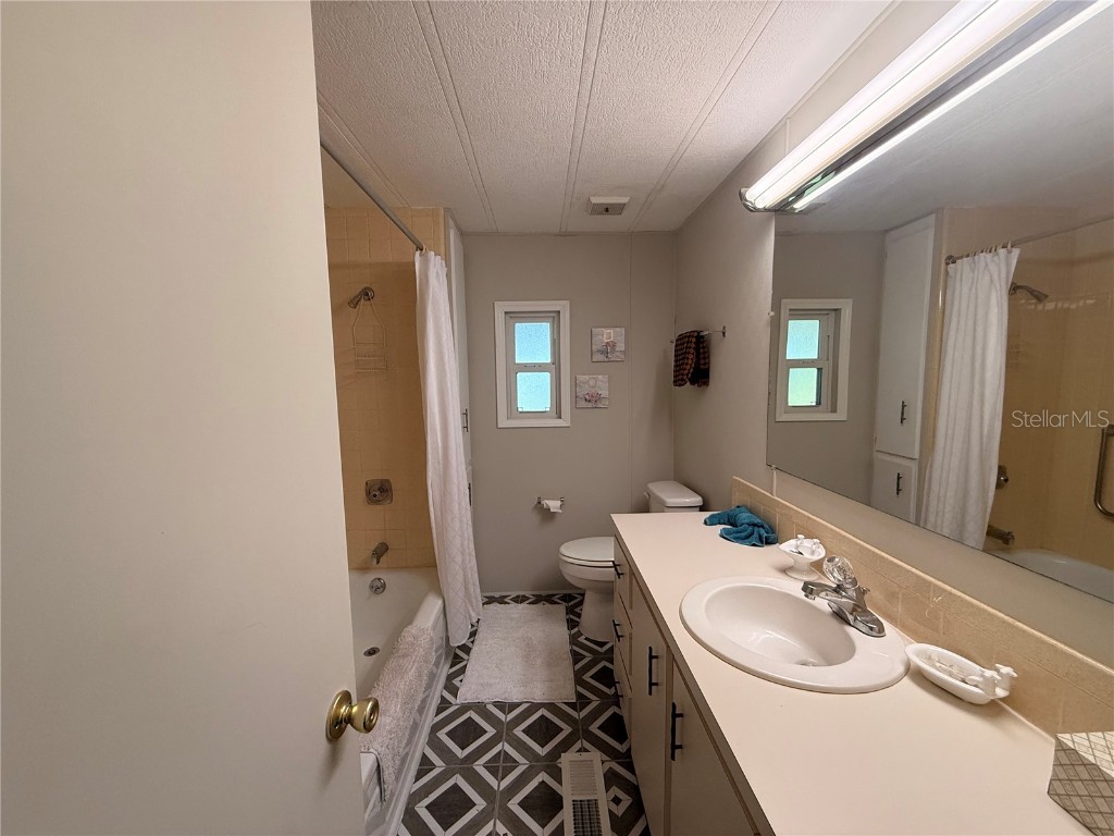 27 S Bobwhite Road Wildwood FL 34785 G5103793 image18