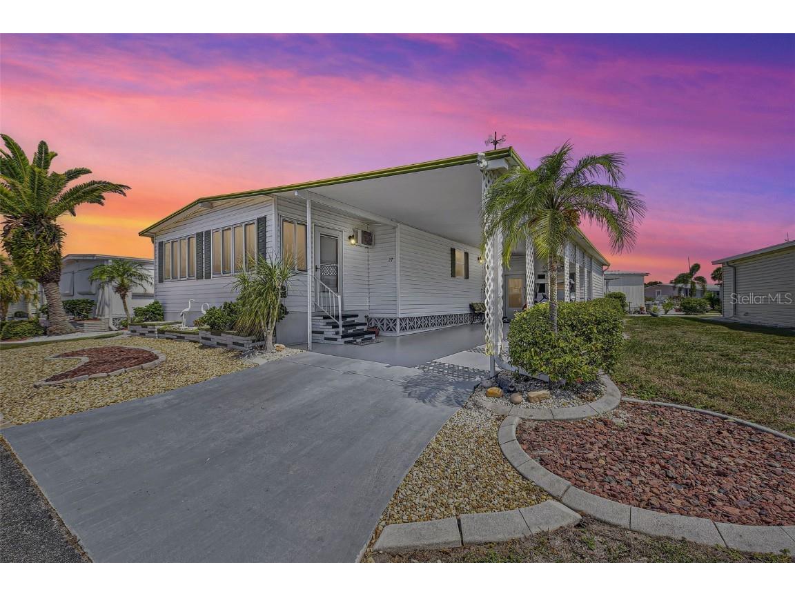 27 S Buena Vista Avenue Englewood FL 34223 N6126925 image1
