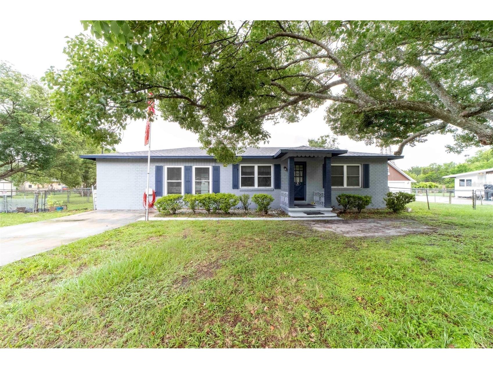 27 Volusia Drive Debary FL 32713 V4949880 image1