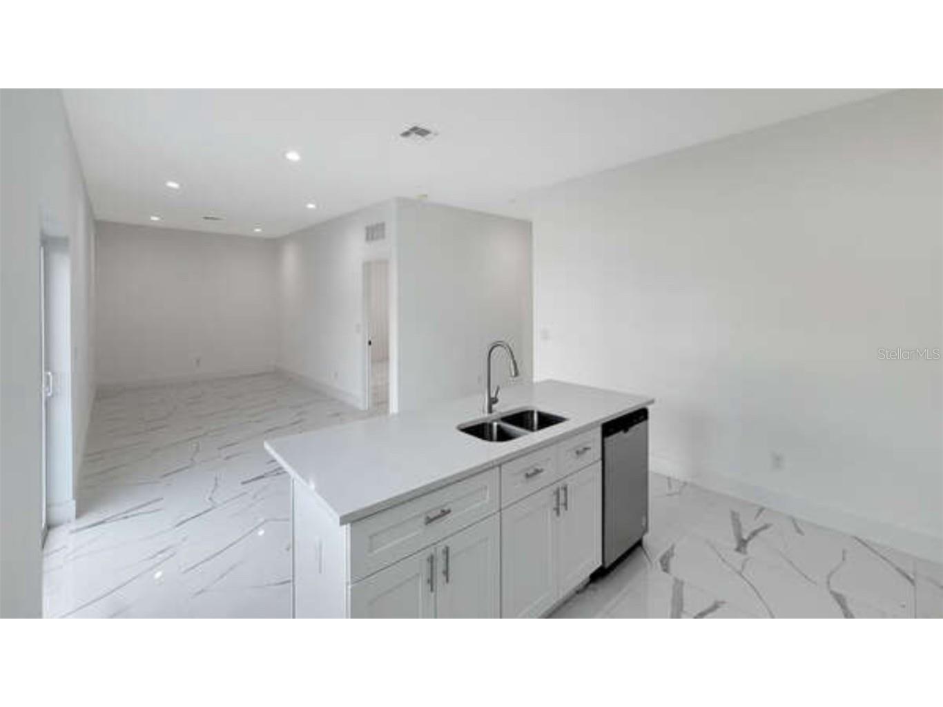 27 W 8th Street Apopka FL 32703 O6365555 image10