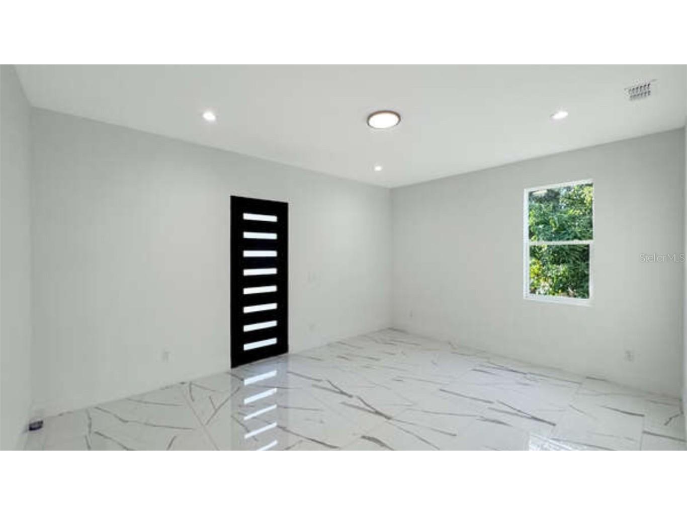 27 W 8th Street Apopka FL 32703 O6365555 image2