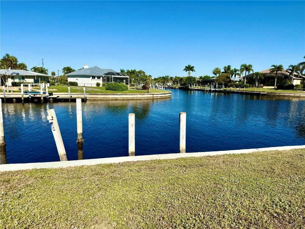 270 Belaire Court Punta Gorda FL 33950 TB8439672 image2