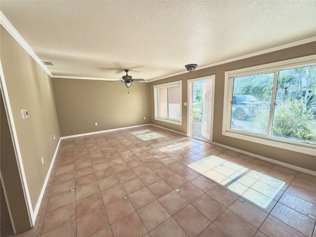 270 Belaire Court Punta Gorda FL 33950 TB8439672 image4