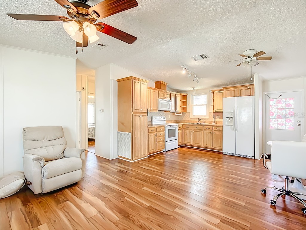 270 Big Pine Avenue N Frostproof FL 33843 TB8439213 image12