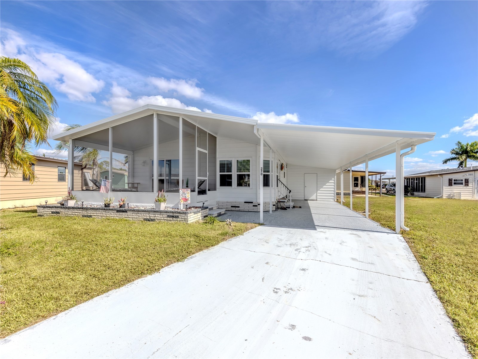 270 Captains Court North Port FL 34287 N6142628 image2