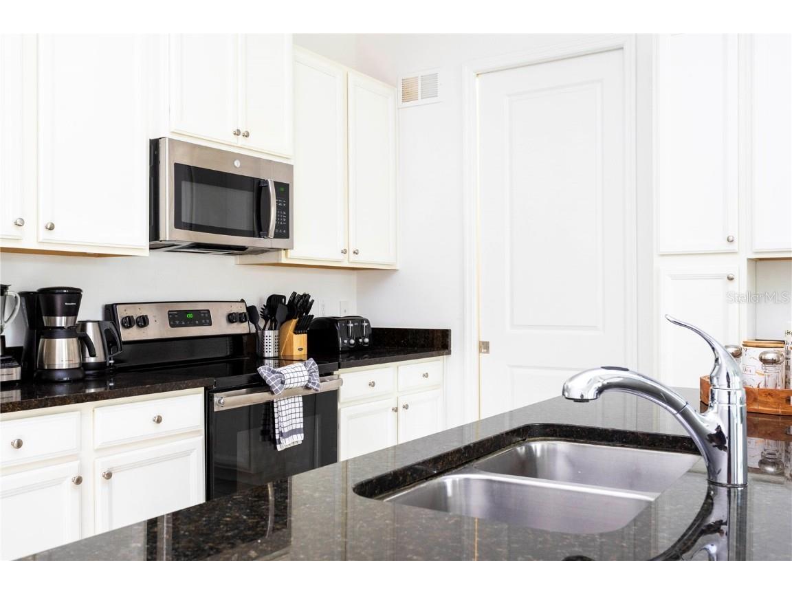 270 Captiva Drive Davenport FL 33896 O6348209 image9