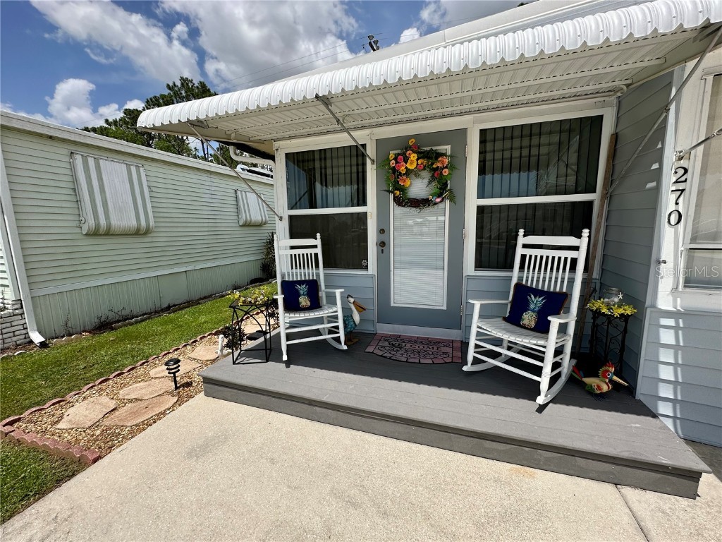 270 Caravan Circle North Fort Myers FL 33903 C7478072 image1