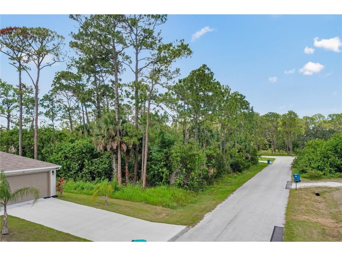 270 Christmas Avenue SE Palm Bay FL 32909 T3537371 image1