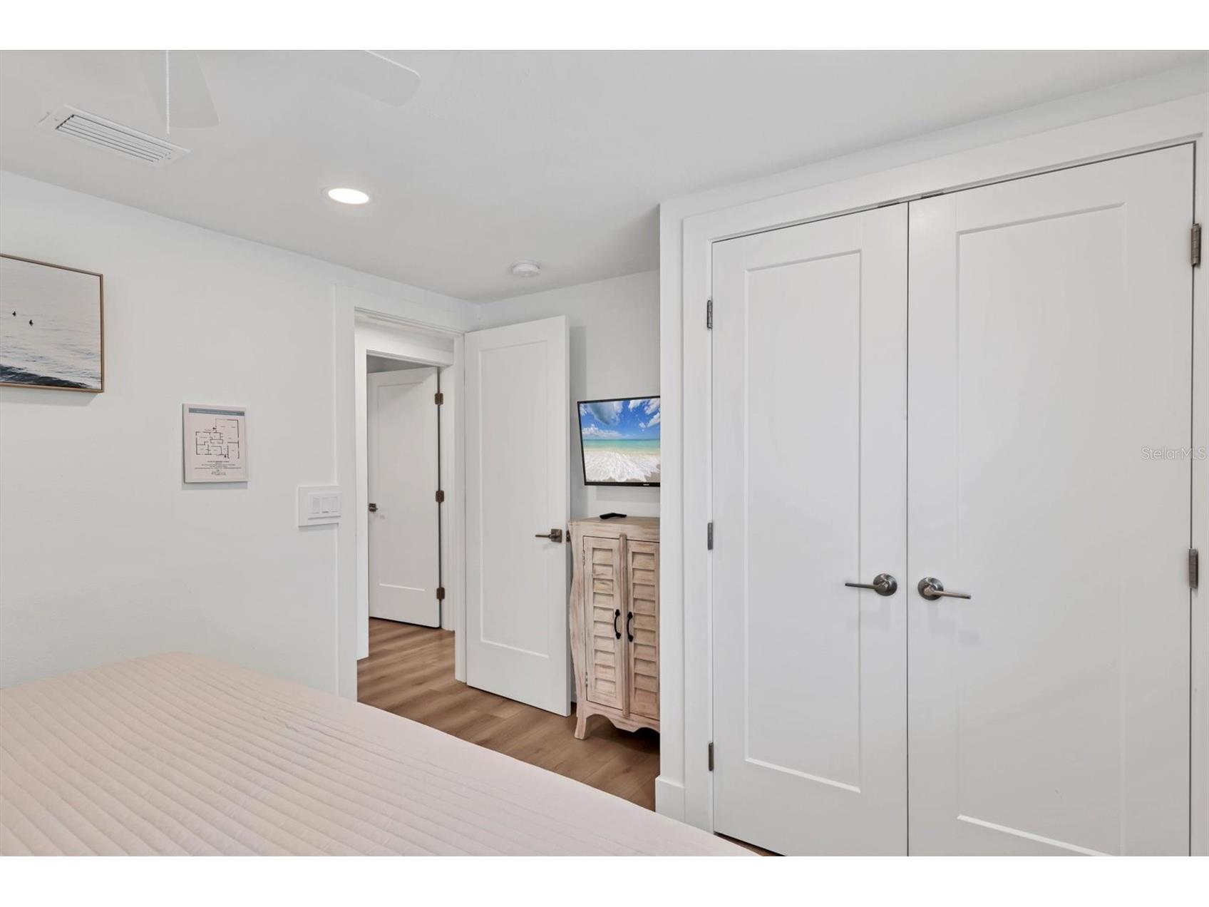 270 Gladiolus Street Anna Maria FL 34216 A4682093 image29