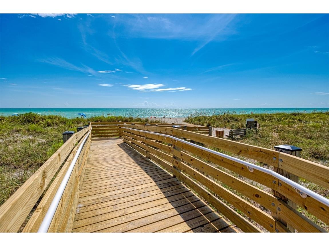 270 Laurel Hollow Drive #34 Nokomis FL 34275 TB8451731 image36