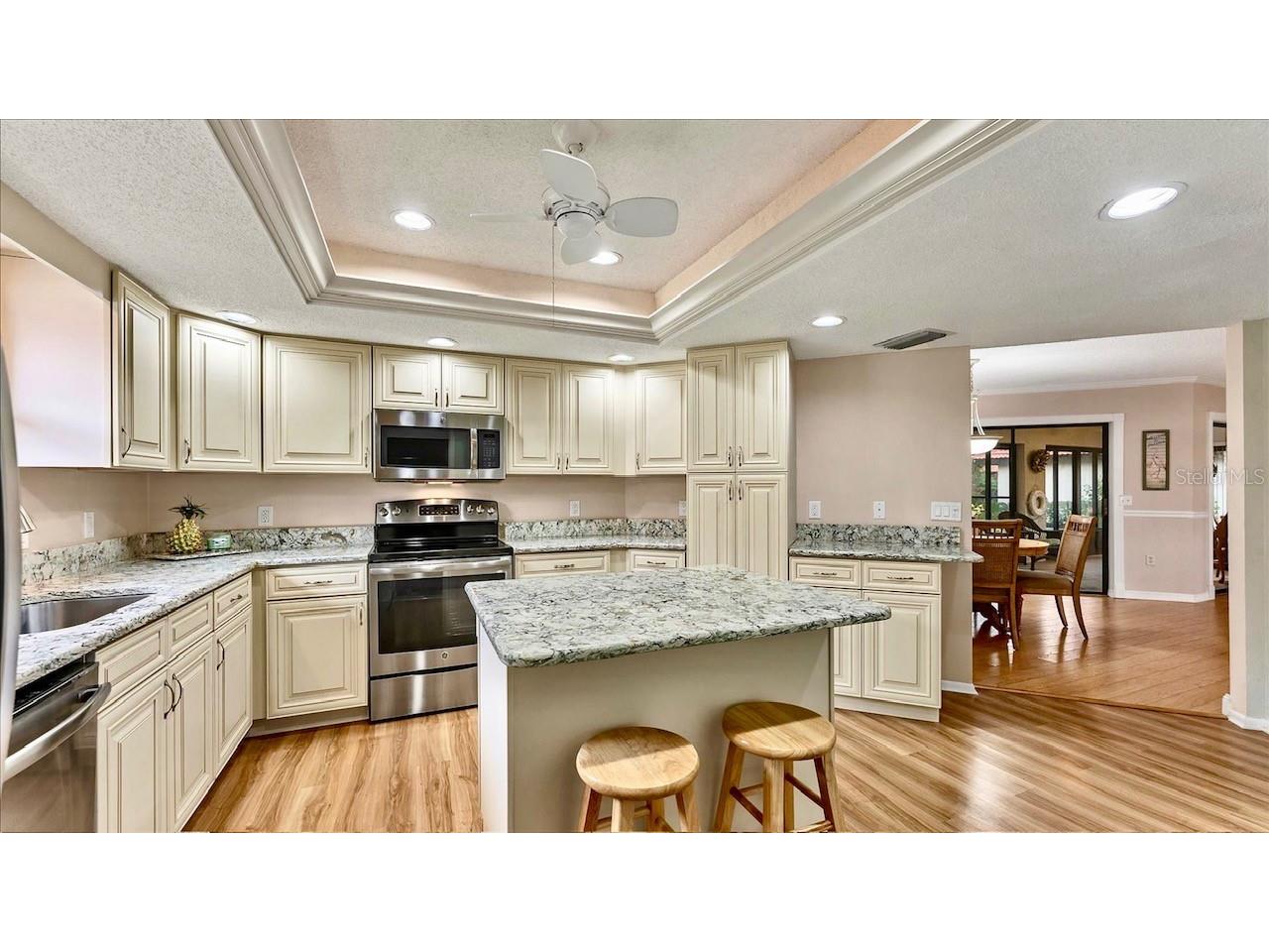 270 Laurel Hollow Drive #34 Nokomis FL 34275 TB8451731 image8