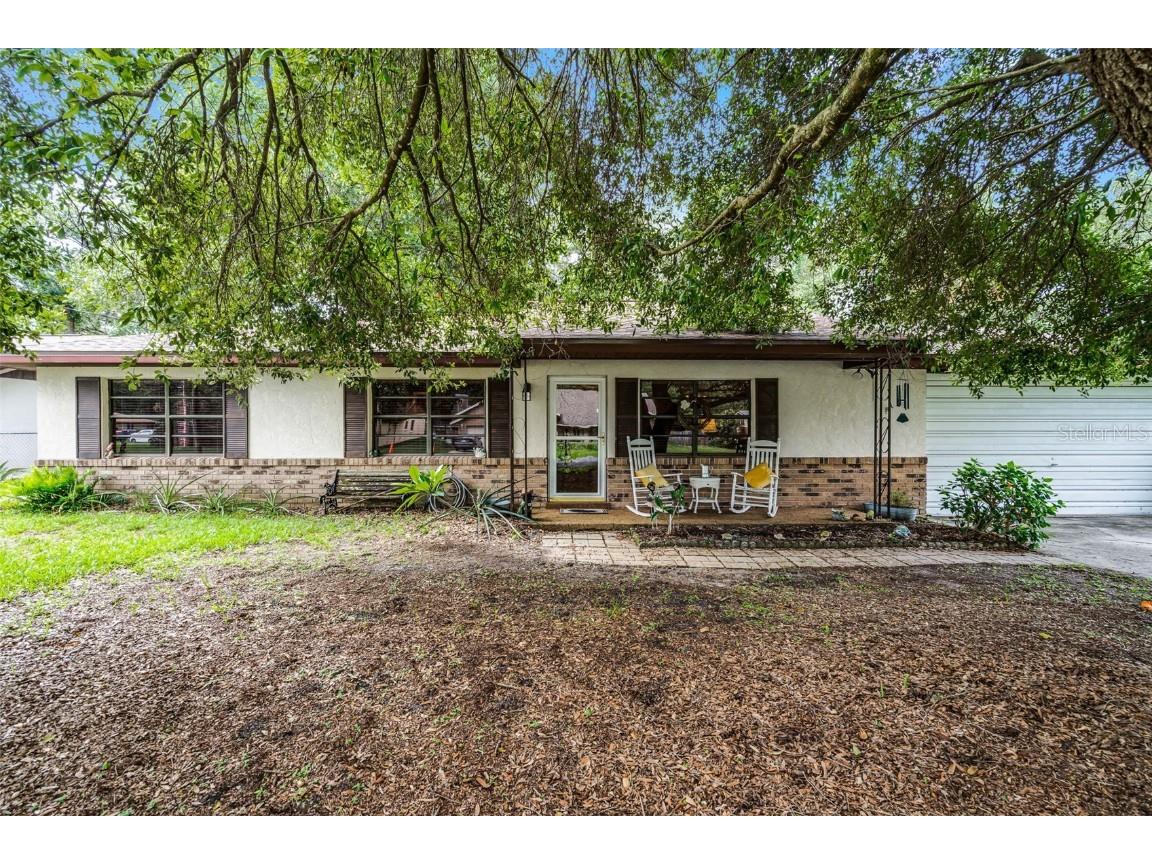 270 Sandyhook Lane Deland FL 32724 V4943260 image1