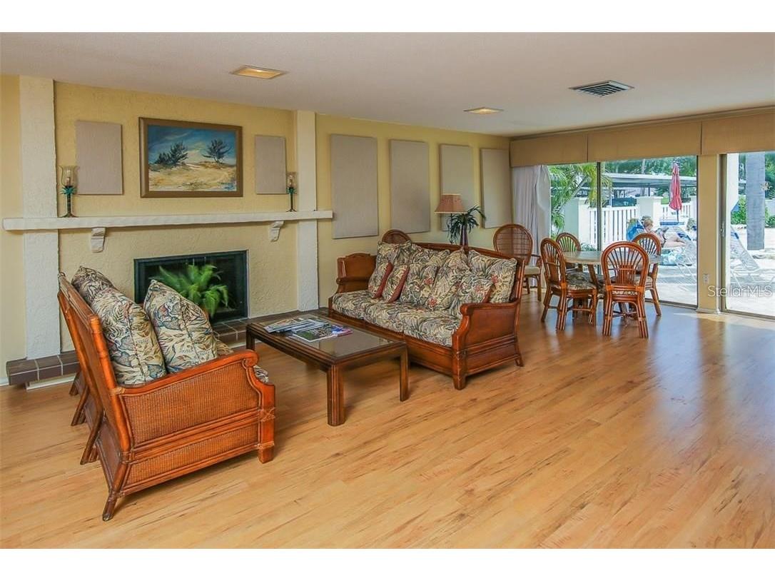 270 Santa Maria Street #104 Venice FL 34285 - ROBERTS BAY AND I.C.W A4699466 image21