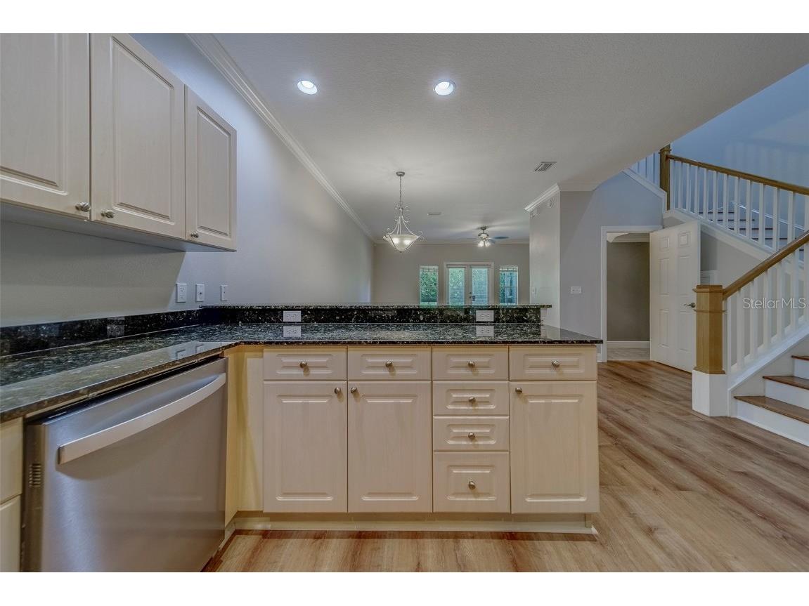 270 Valencia Circle Saint Petersburg FL 33716 TB8417828 image3