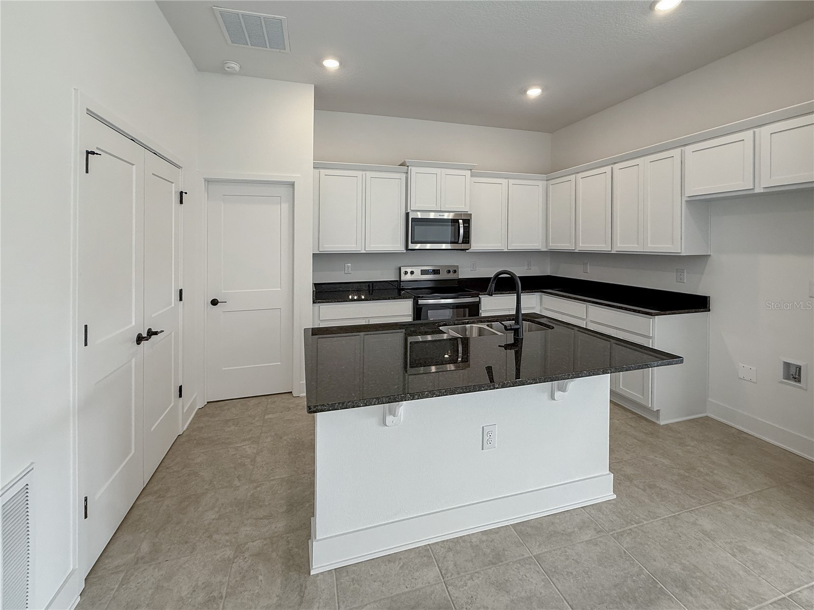 270 Verny Grove Lane Leesburg FL 34748 O6368502 image3