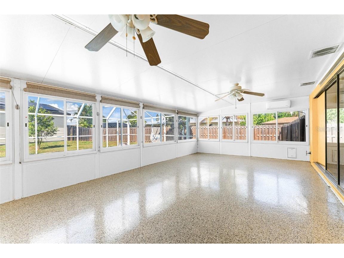 270 W Tarpon Boulevard NW Port Charlotte FL 33952 C7516058 image21