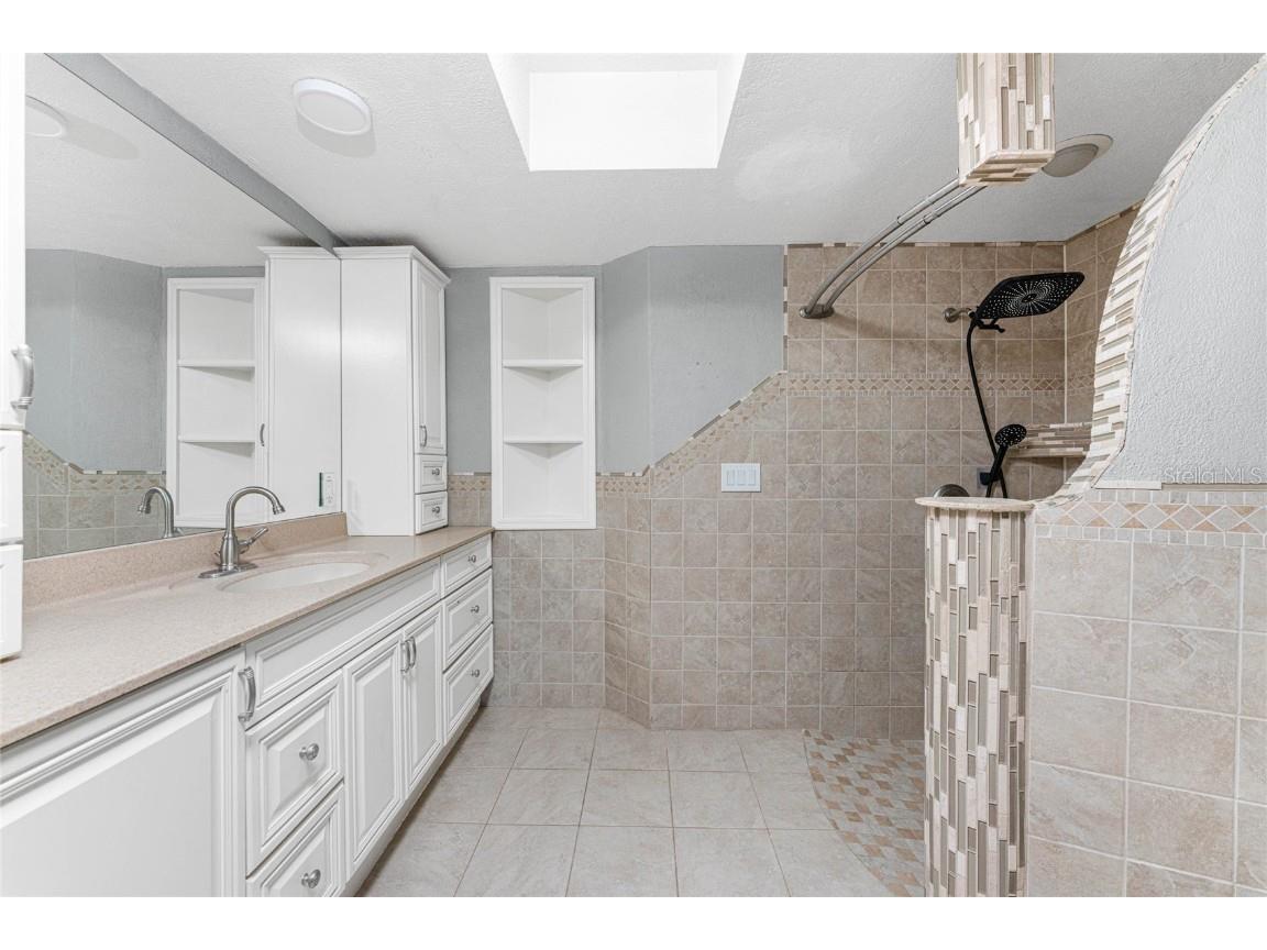 270 W Tarpon Boulevard NW Port Charlotte FL 33952 C7516058 image25