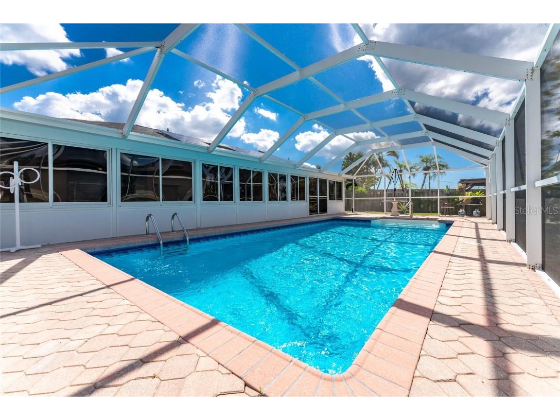 270 W Tarpon Boulevard NW Port Charlotte FL 33952 C7516058 image40