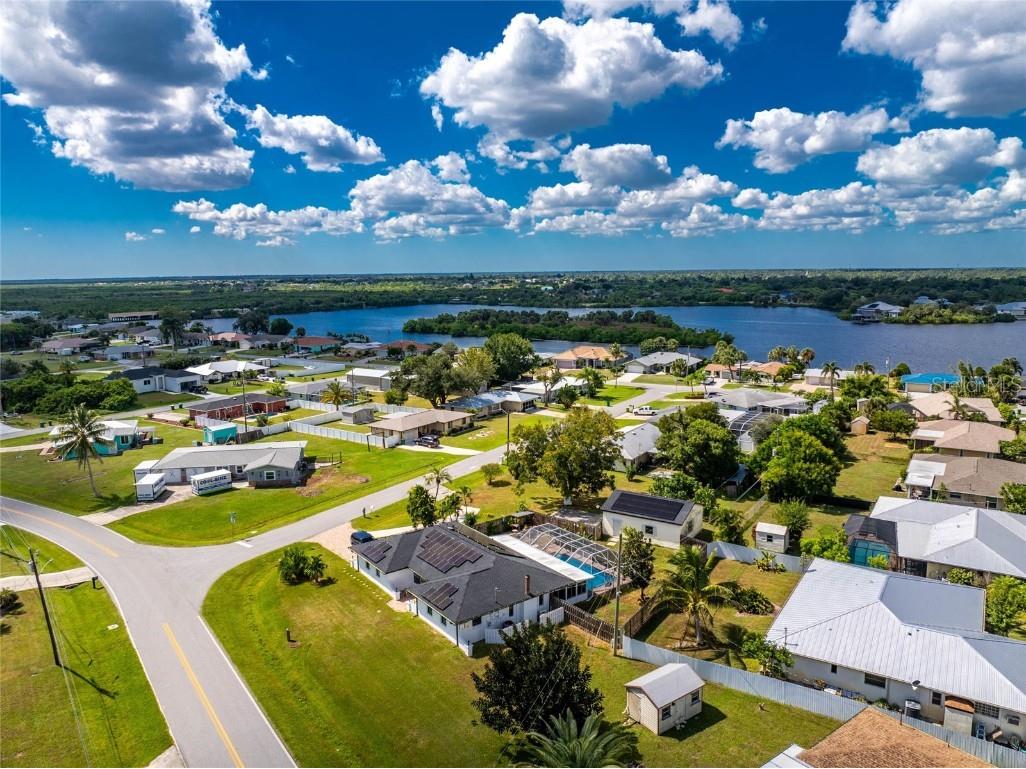 270 W Tarpon Boulevard NW Port Charlotte FL 33952 C7516058 image64