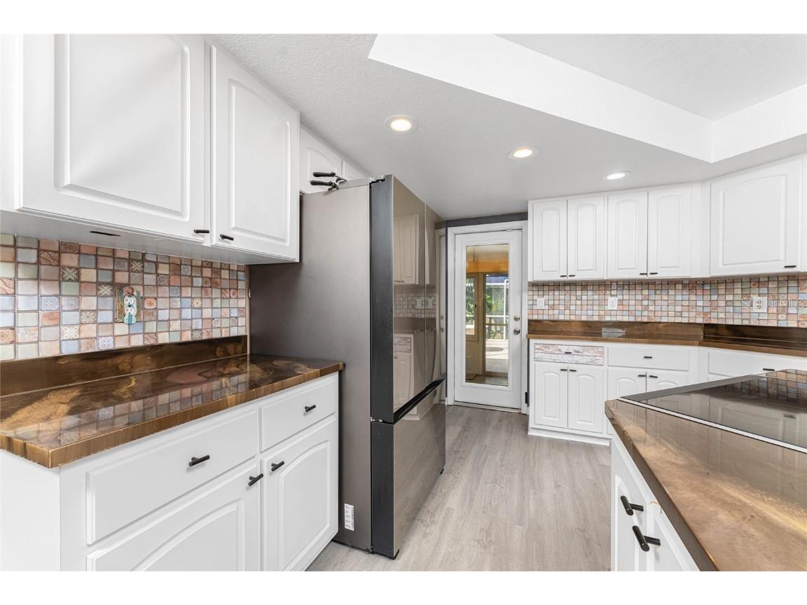 270 W Tarpon Boulevard NW Port Charlotte FL 33952 C7516058 image8