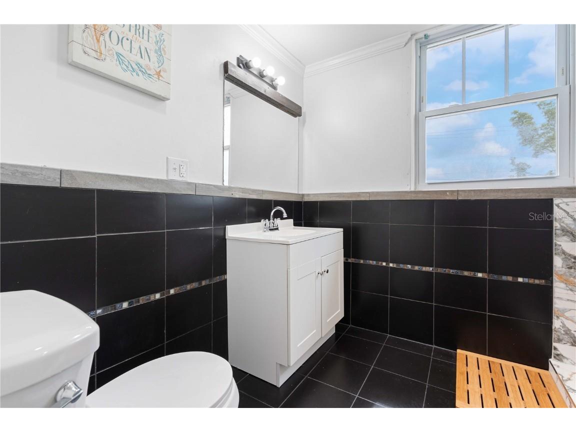 2700 10th Street W Palmetto FL 34221 TB8383184 image33