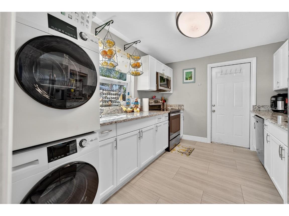 2700 25th Avenue N Saint Petersburg FL 33713 TB8437797 image14