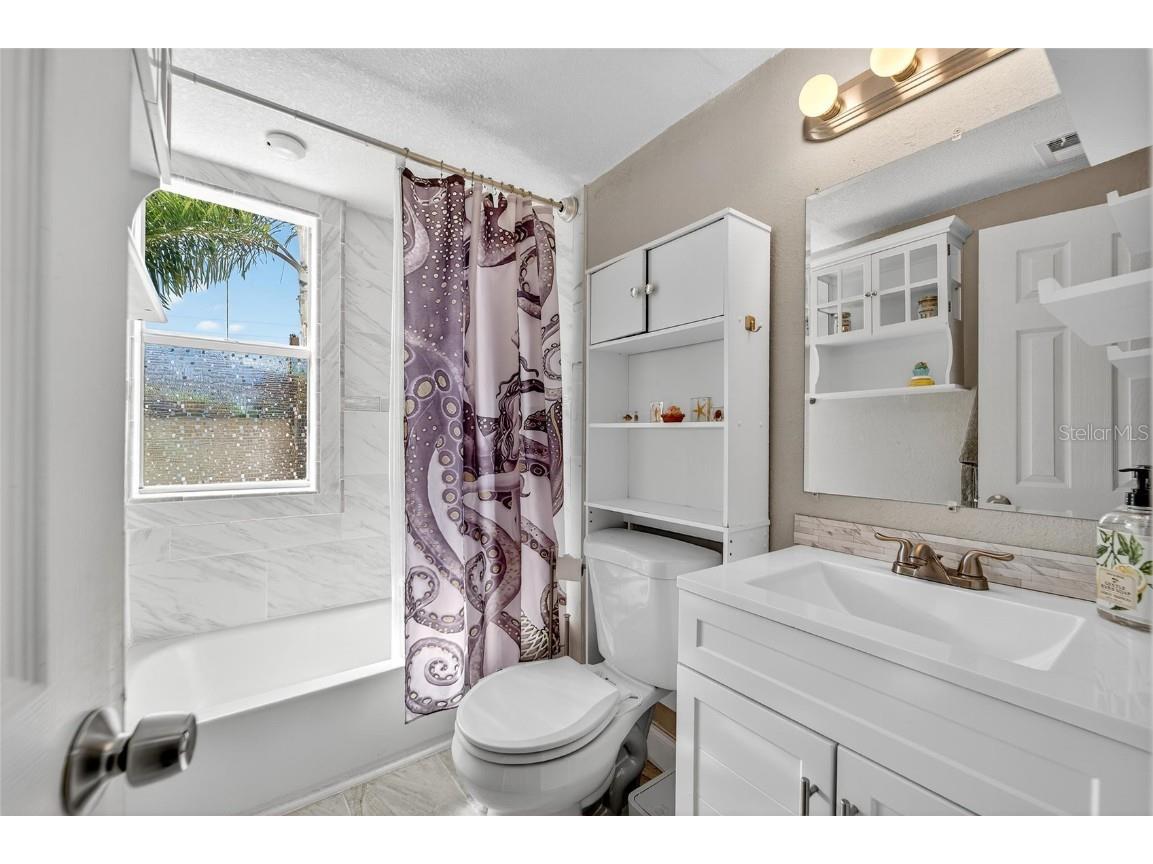 2700 25th Avenue N Saint Petersburg FL 33713 TB8437797 image23