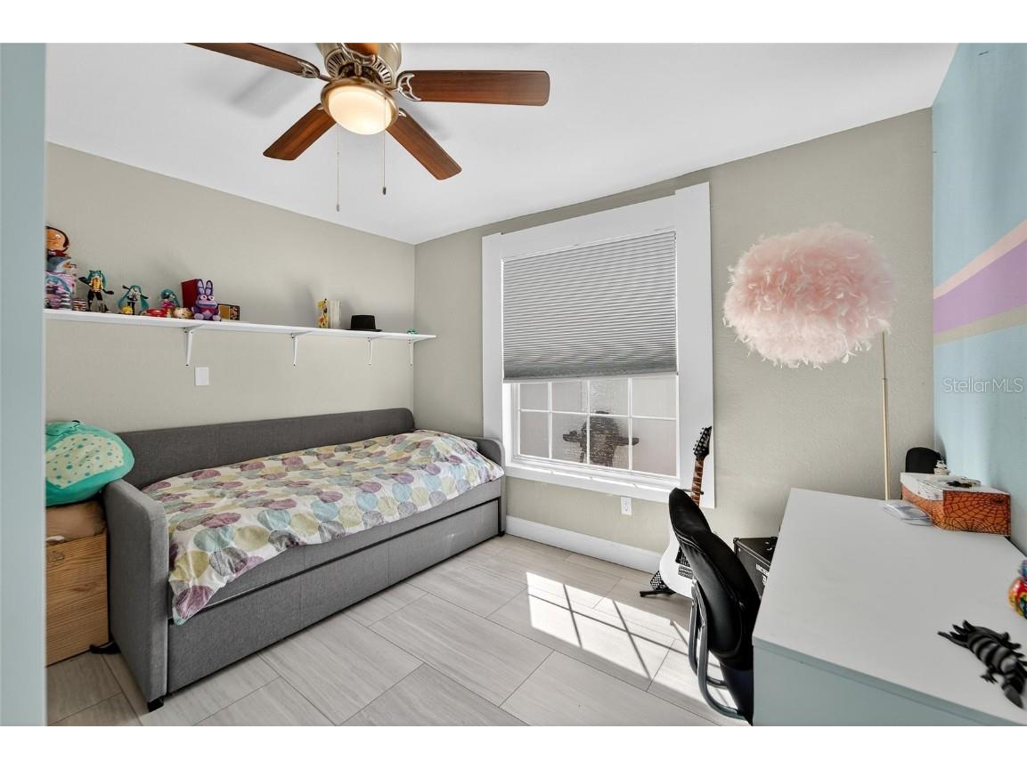 2700 25th Avenue N Saint Petersburg FL 33713 TB8437797 image24