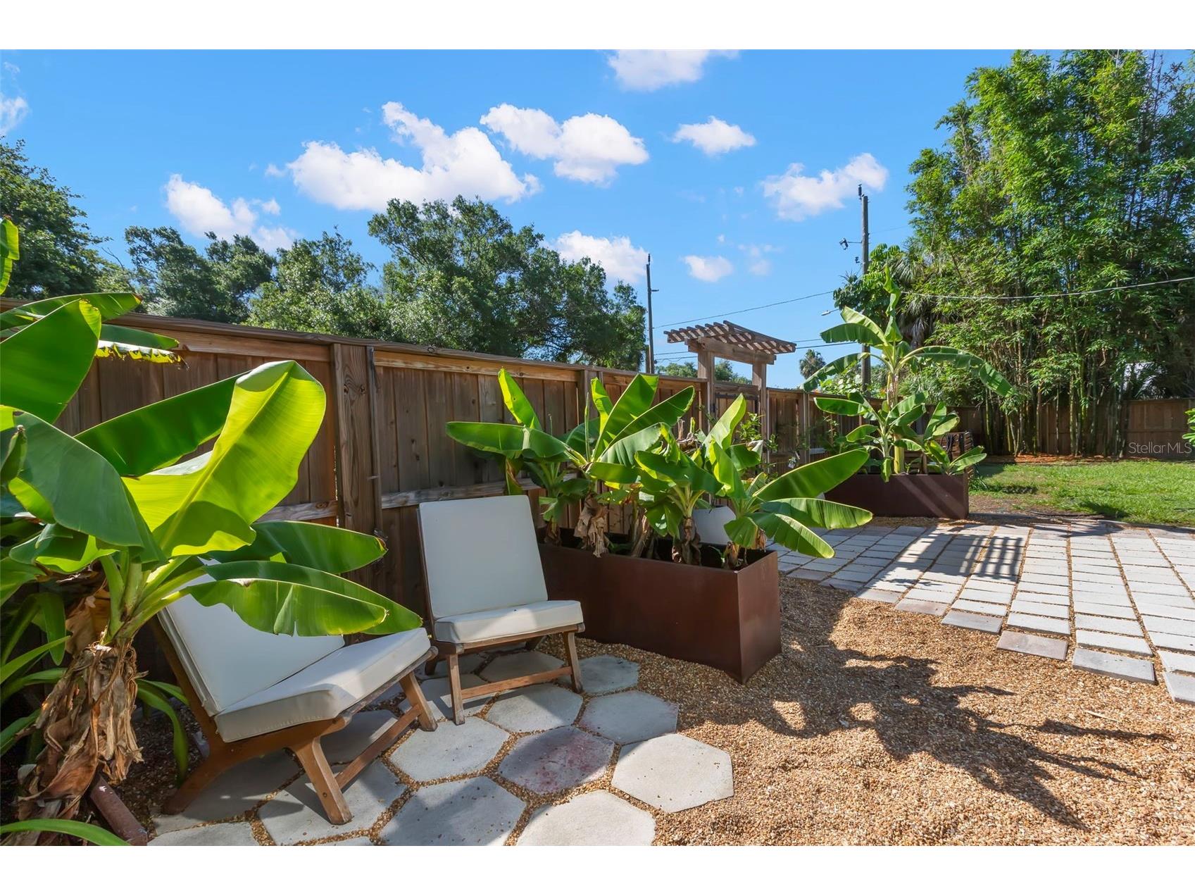 2700 2nd Avenue N Saint Petersburg FL 33713 TB8522348 image19