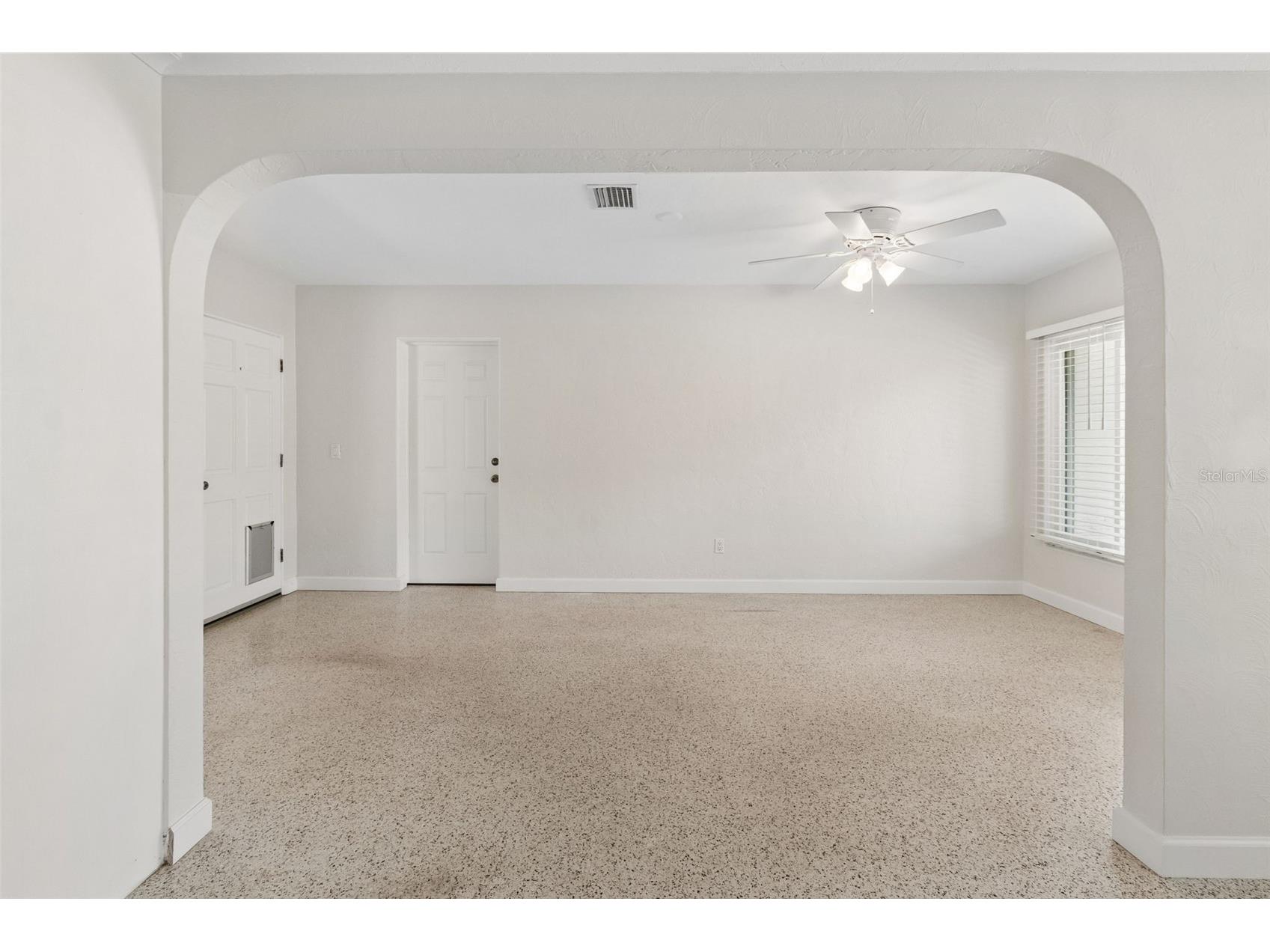 2700 43rd Street N Saint Petersburg FL 33713 TB8504985 image11