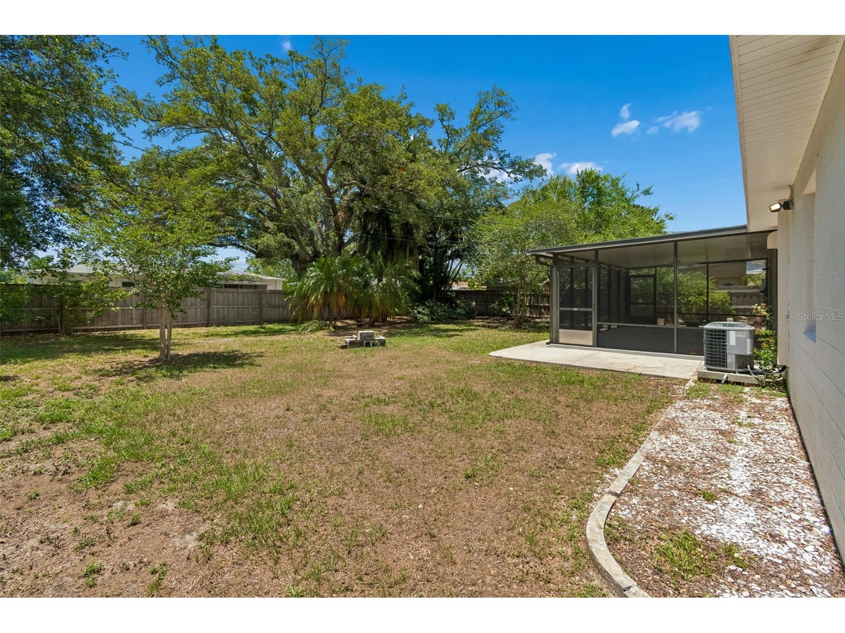 2700 43rd Street N Saint Petersburg FL 33713 TB8504985 image34