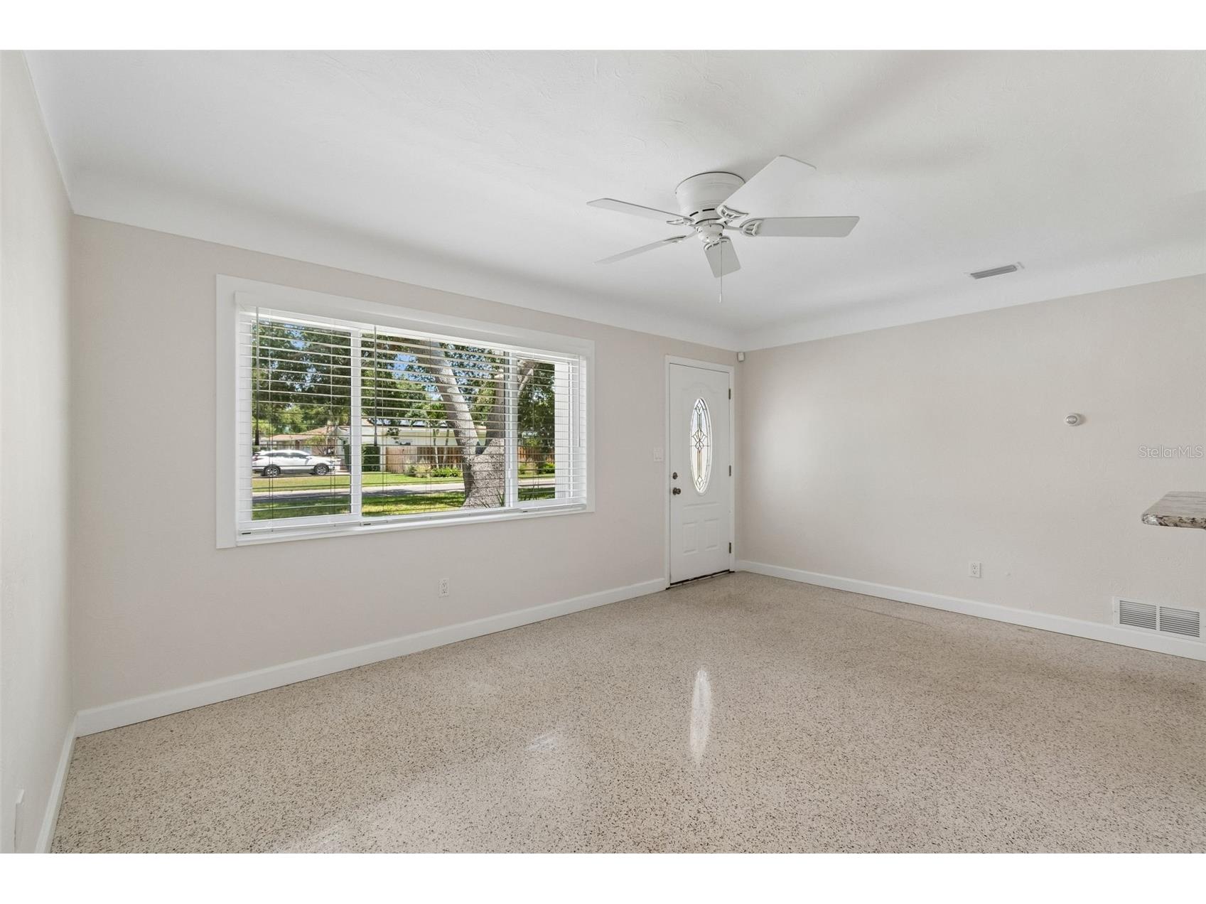 2700 43rd Street N Saint Petersburg FL 33713 TB8504985 image4