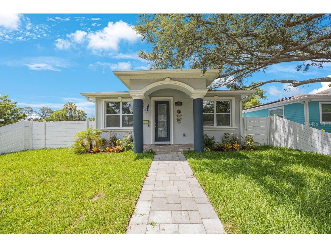 2700 4th Avenue S Saint Petersburg FL 33712 TB8404254 image1