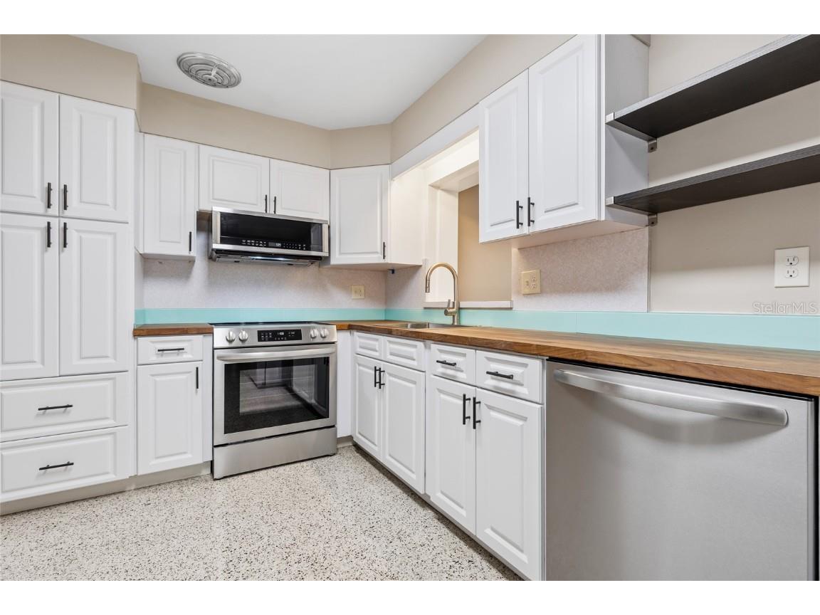 2700 67th Street N Saint Petersburg FL 33710 TB8441538 image11