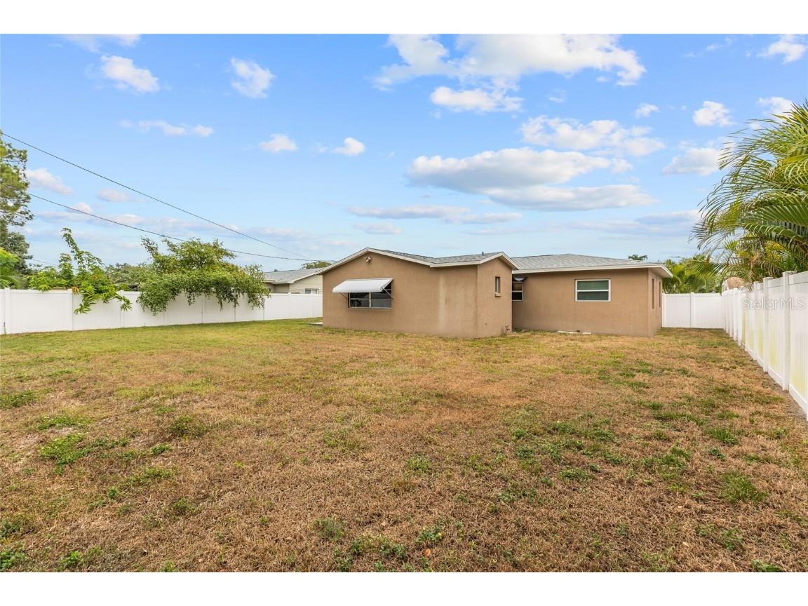 2700 67th Street N Saint Petersburg FL 33710 TB8441538 image33