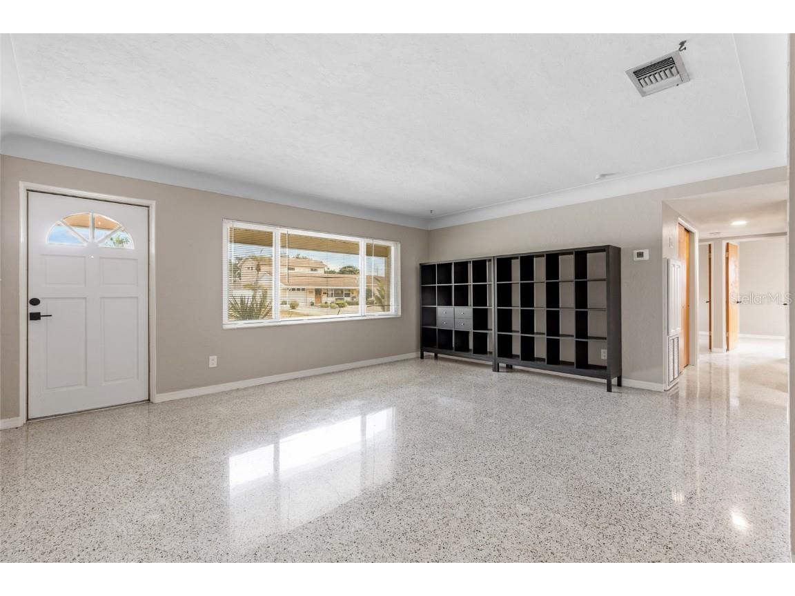 2700 67th Street N Saint Petersburg FL 33710 TB8441538 image7