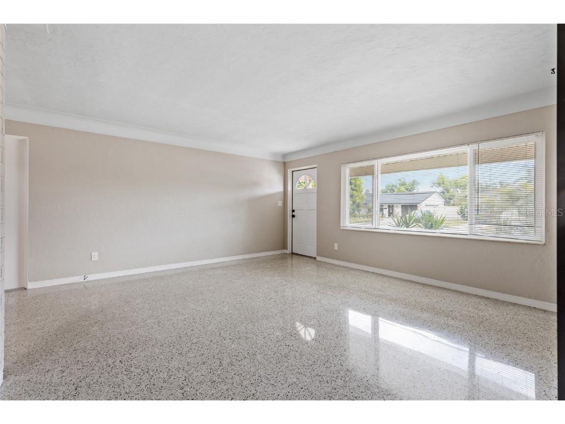 2700 67th Street N Saint Petersburg FL 33710 TB8441538 image8